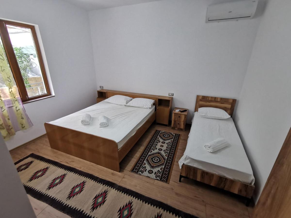 Bed and Breakfast Bujtina Valgent Berat Exteriér fotografie